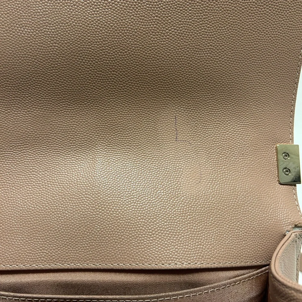 SOLD PRIVATE
Chanel Le Boy Old Medium Light Gold Hardware - Picture 5 of 16